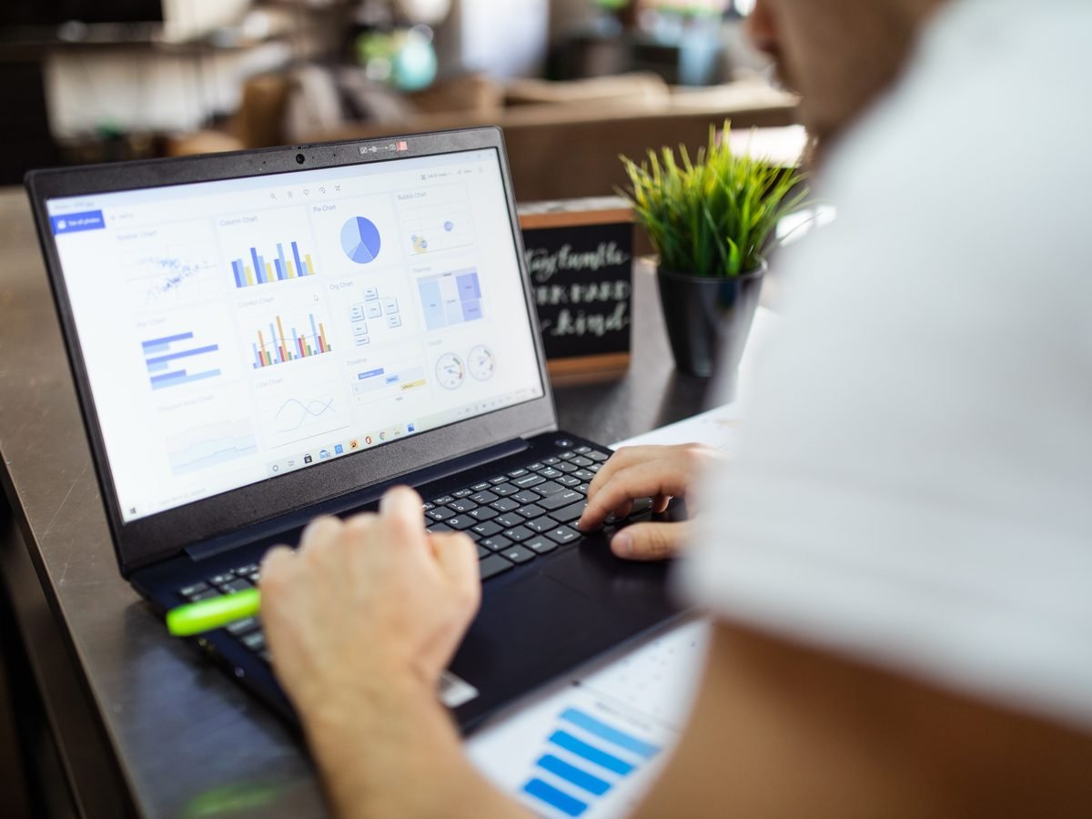 Laptop showing an advertising performance dashboard